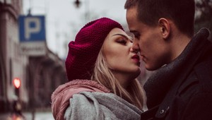 Ak hľadáte pevný vzťah, pri týchto mužoch buďte v strehu! 4 znamenia zverokruhu, ktoré sa nechcú viazať