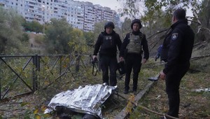 960. deň na Ukrajine: Ukrajinské úrady hlásia mŕtvych a ranených civilistov po ruských útokoch