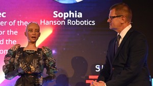 Košice očarila humanoidka Sophia. Na festivale vystúpila ako rečníčka