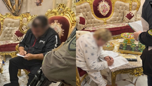 Polícia obvinila dvoch mužov z obchodovania s ľuďmi. Zo seniora mali urobiť "otroka"