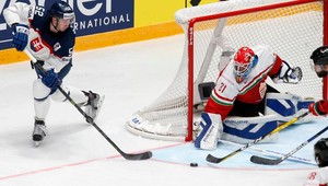 Mentálne náročný vstup hokejisti zvládli. Nasleduje Francúzsko