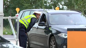 Rakúsko opäť predlžuje kontroly na hraniciach so Slovenskom