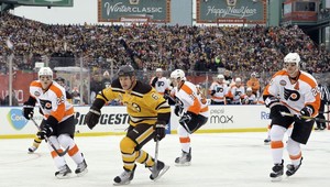 Medvedi zdolali "letcov" vo Winter Classic NHL po predĺžení