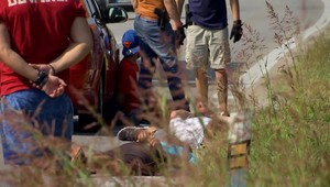 Priviezli drogy policajtom priamo na taxíku