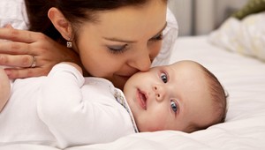 Žena (40) rodila doma, pomoc záchranárov odmietla