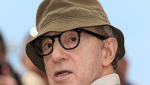 To je ale zvrhlík! Dcéra Woodyho Allena pehovorila, čo jej robil, keď mala len 7 rokov!