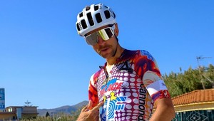 Neuveriteľná pokuta za dres s káčerom!