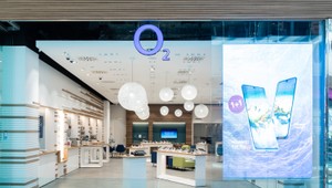 Zákazníci O2 zažijú na Vianoce dvojnásobné potešenie. Užiť si budú môcť dve zariadenia za cenu jedného aj dvojnásobné dáta