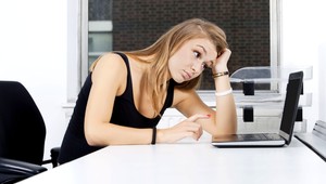 Čekuj toto! Facebook radí, ako spoznať nepravdivé správy