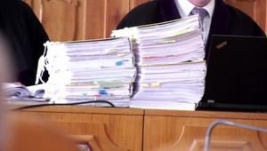 Podvody s eurofondami pri prerábke základnej školy pred súdom