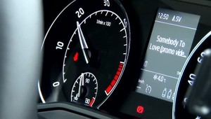 Mladík chcel kúpiť nové auto za nízku sumu. Prišiel o auto, aj o peniaze