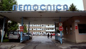 Sesterské odbory kritizujú poslancov a zákon k odmeňovaniu