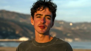 Žartoval vo videu, o pár hodín neskôr zomrel. Influencer Ben Bader mal len 25 rokov