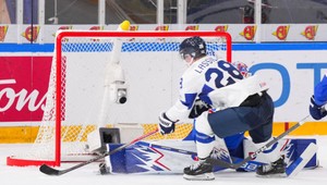 Po roku opäť juniorské štvrťfinále proti Fínsku