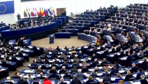 Poslanci Európskeho parlamentu chcú bojovať proti daňovým únikom