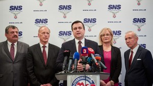 Strana SNS zhodnotila svoje pôsobenie vo vláde