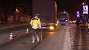 Vážna nehoda v Handlovej, jeden ťažko zranený