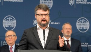 Čoskoro nastúpi nová vláda: Pozícia Holého zanikne, ministri podľa odborníka narazia na politickú realitu