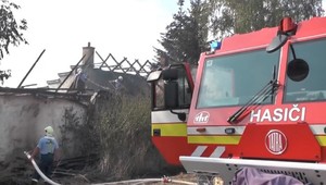 Letná uniforma pre hasičov je stále v nedohľadne. Aj im hrozí prehriatie