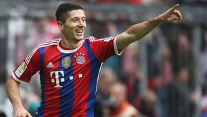 Lewandowski nepôjde do Manchestru. Stále tam prší!