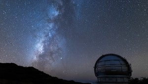 Z vesmíru k nám prišli záhadné rádiové signály: Zo vzdialenosti takmer deväť miliárd svetelných rokov