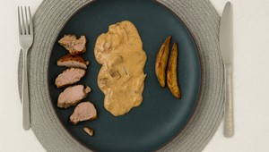 Bravčová panenka s hubovou a nivovou omáčkou