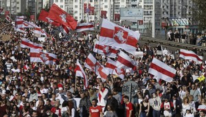 Počas protestu v Bielorusku zadržali viac ako 400 ľudí
