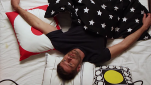 Klip, aký sme na Slovensku ešte nemali! Milo Kráľ zamestnal celý jojkársky herecký zbor!