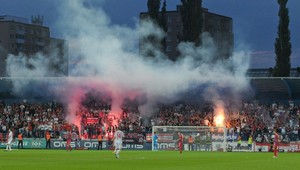 HUSTE.tv: Senica chce zužitkovať dva góly z Podgorice, láka ju FC Sevilla
