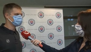 Odborník na hoaxy Šnídl: Hoaxy vás môžu obrať o peniaze, ale aj ublížiť na zdraví