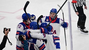 Amerika dáva GÓL do šatne. Prehrávame 0:2