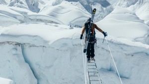 Na lyžiach z Everestu