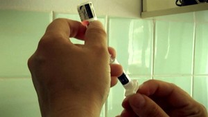 Európa by potrebovala očkovaciu látku voči falošným správam a dezinformáciám, tvrdí eurokomisár