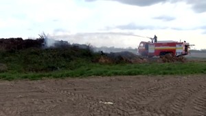 Kompostáreň je každú chvíľu v plameňoch. Obyvatelia sú zúfalí