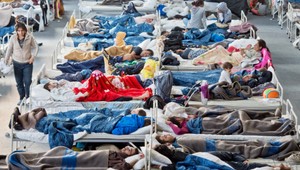 Streľba v ubytovni pre utečencov. Guľka zasiahla spiaceho mladíka