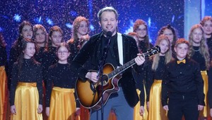 Dokonalá vianočná atmosféra: Spev Tomáša Bezdedu a detského zboru vás naladia na sviatky!