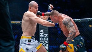 Vémola brutálne knokautoval súpera: Čo urobil potom, všetkých šokovalo