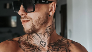 Nádor v krku! Český spevák si myslel, že má výrazný ohryzok, lekár ho vyviedol z omylu!