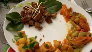 Hlavné jedlo: Živeli