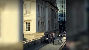 Útok nožom pri moste London Bridge má svoje obete. Páchateľ bol už v minulosti stíhaný za terorizmus