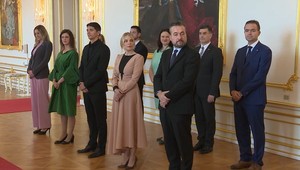 VIDEO: Slovenskí europoslanci už dostali oficiálne osvedčenia