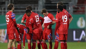 Nemecký gigant bude po pätnástich rokoch chýbať v osemfinále pohára