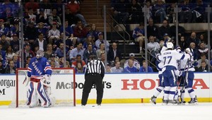 Tampa zdolala NY Rangers. Doma môže rozhodnúť o postupe