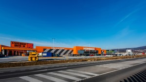 Hornbach v Nitre otvára svoje brány. Vyspovedali sme riaditeľa