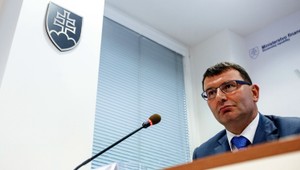 NAŽIVO: Riaditeľ finančnej správy k správe OLAF-u