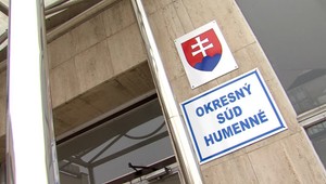 Súd v Humennom dal prepustenej učiteľke za pravdu. Diskrimináciu uznal