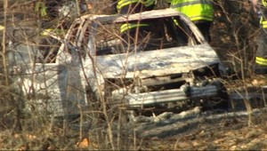 Nešťastie v Devínskej. V aute zhorel človek