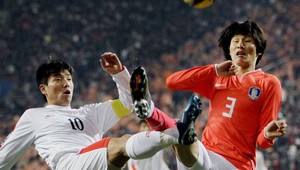 Futbalisti KĽDR sa sťažujú, že im Kórejci z juhu otrávili jedlo