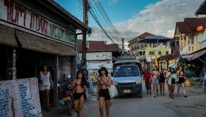 Štyria zahraniční turisti zomreli po údajnej otrave metanolom