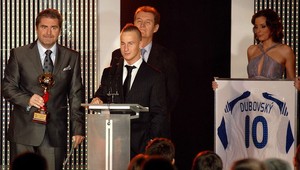 V nedeľu Futbalista roka, zvíťazí Vittek alebo Hamšík?